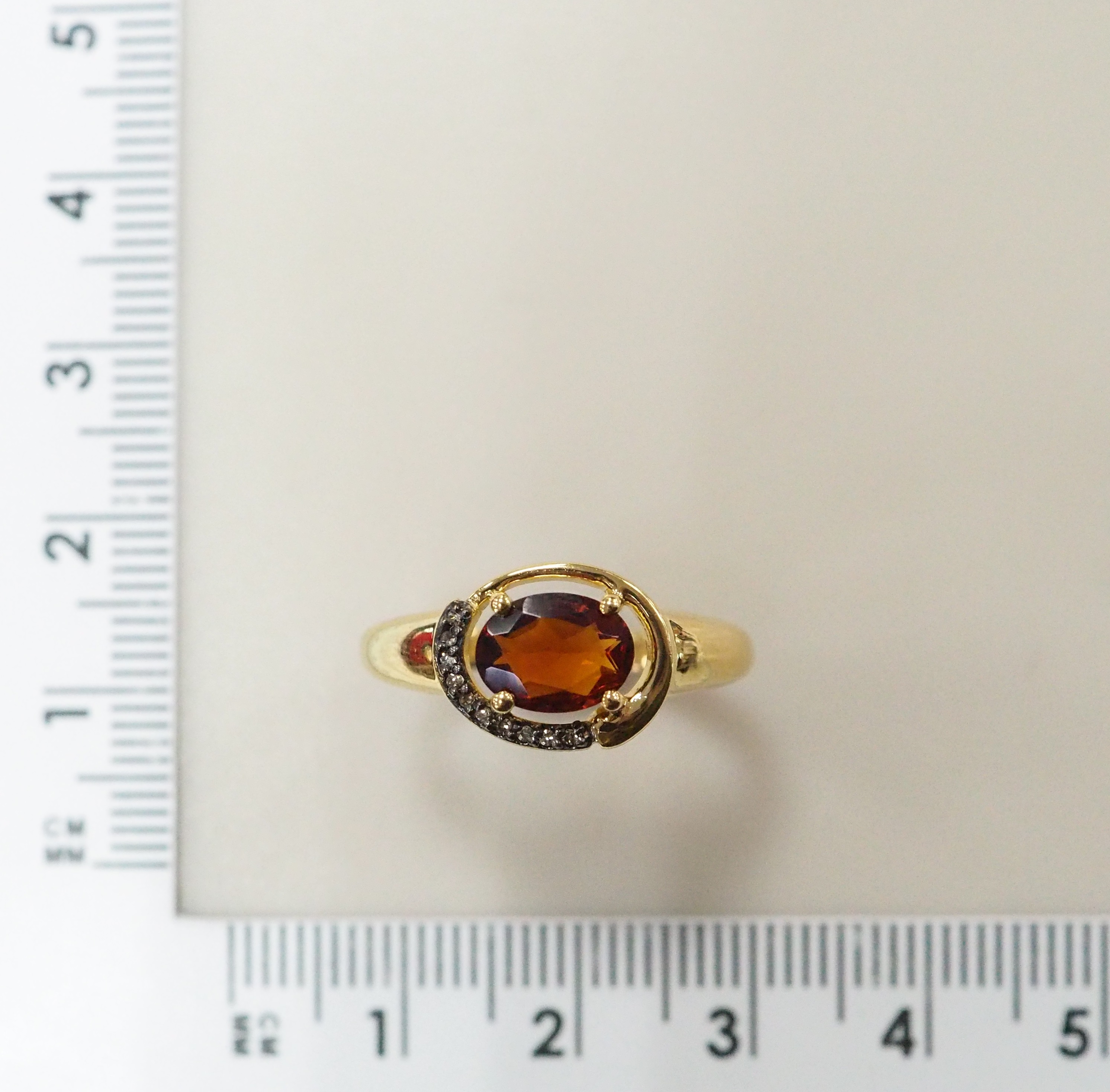 Серебряное кольцо с цитрином Мадейра